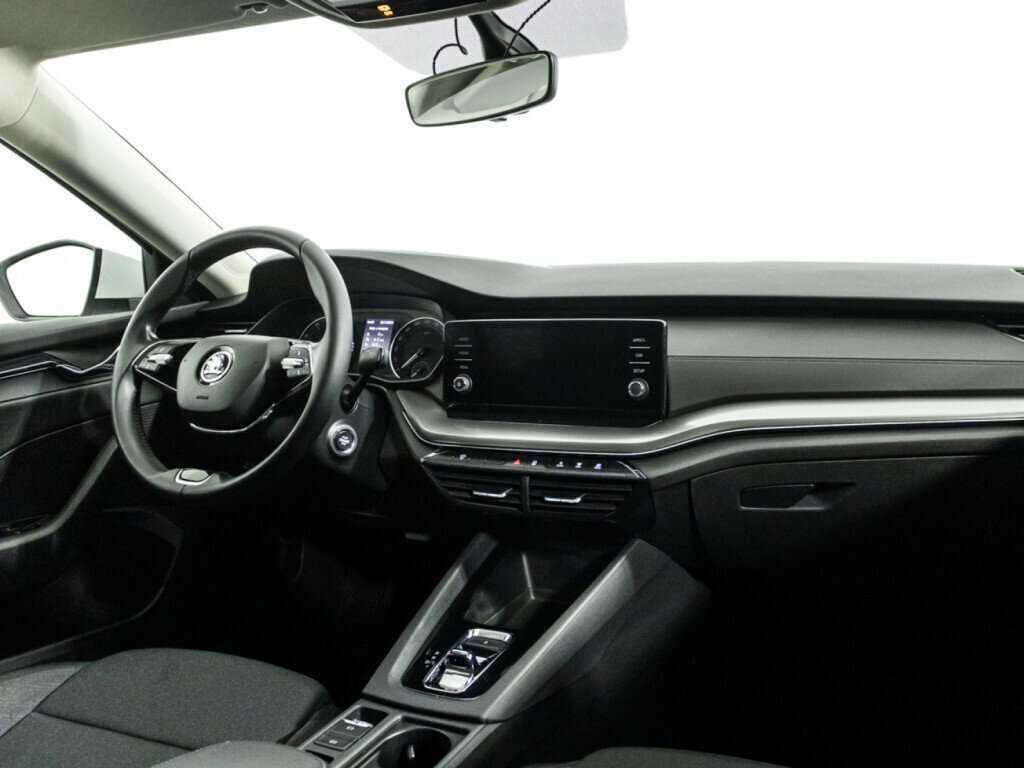 Skoda Octavia, 2021 Фото №9