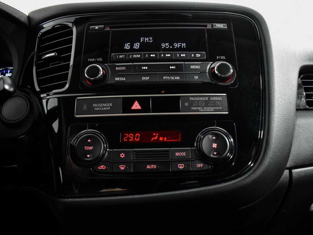 Mitsubishi Outlander, 2019 Фото №16