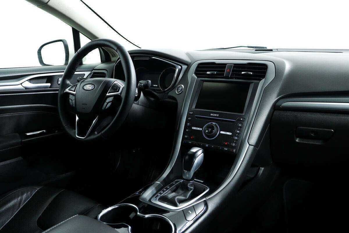 Ford Mondeo, 2016 Фото №9