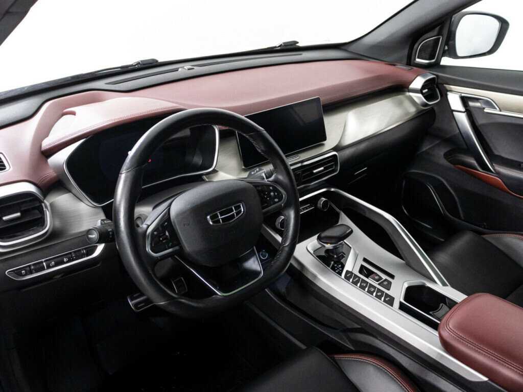 Geely Coolray, 2022 Фото №11