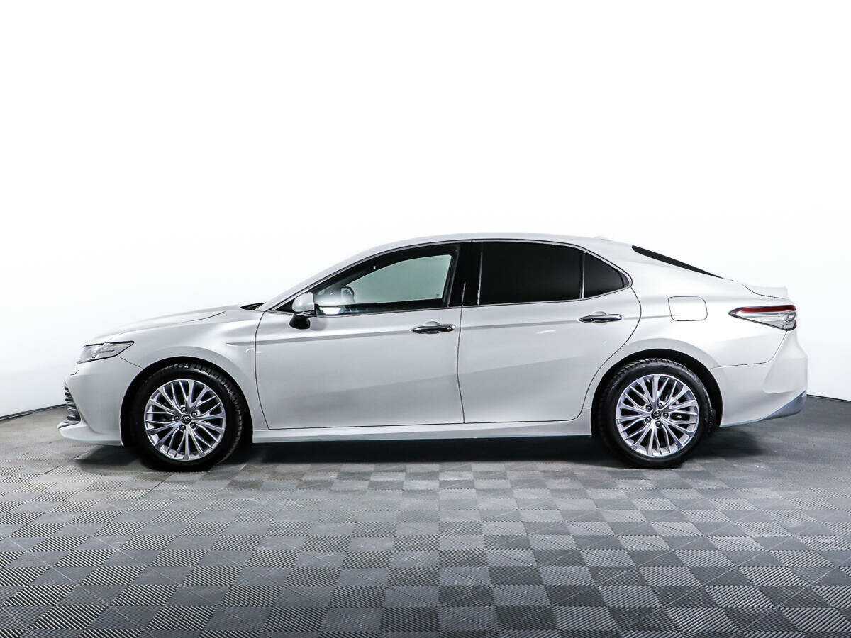 Toyota Camry, 2018 Фото №8