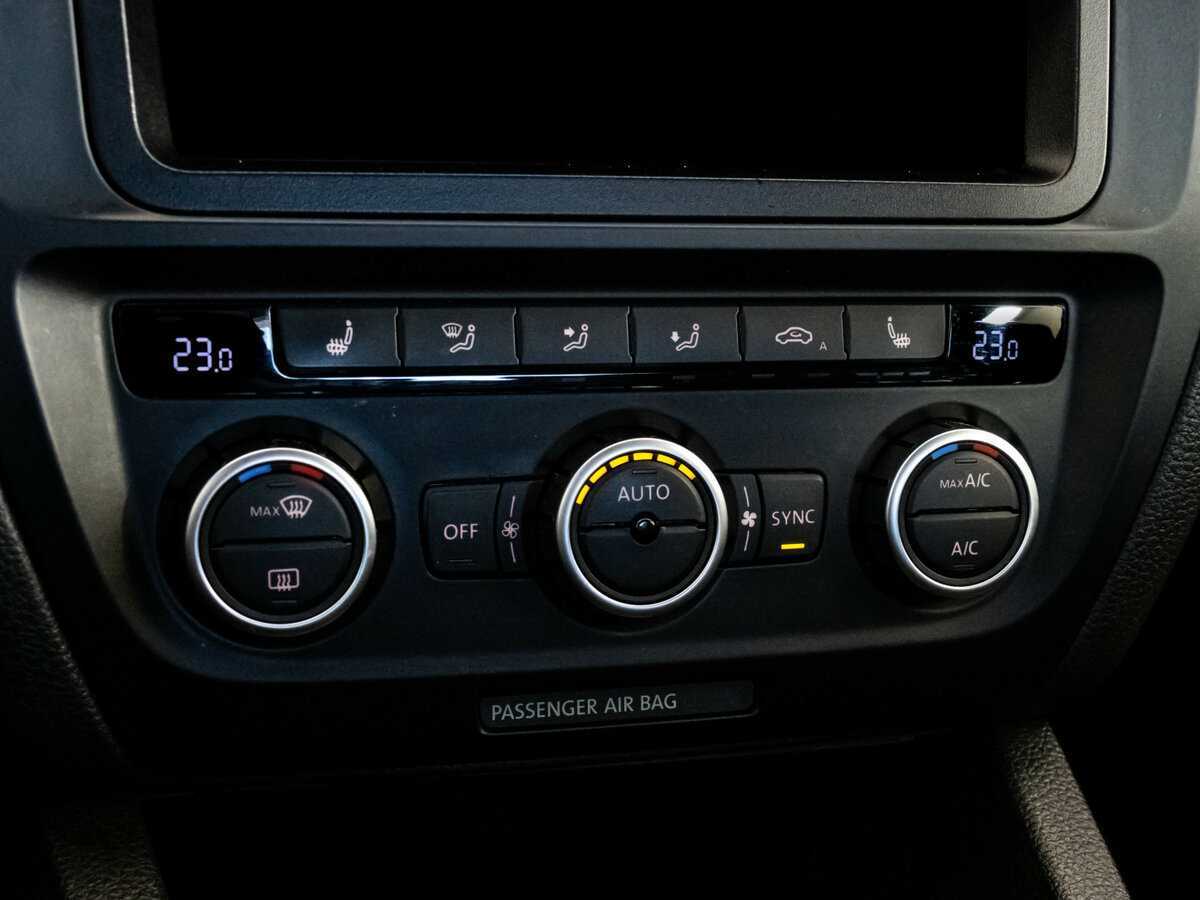 Volkswagen Jetta, 2013 Фото №13