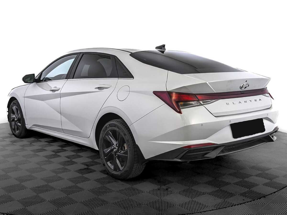 Hyundai Elantra, 2021 Фото №7