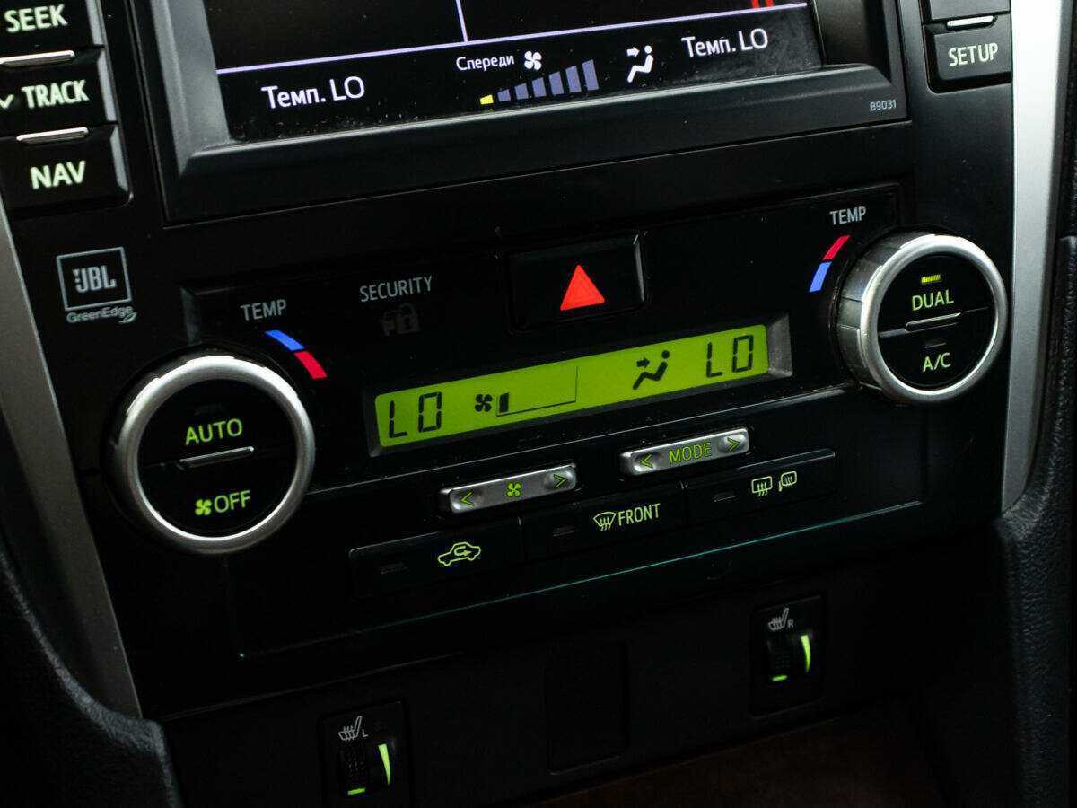 Toyota Camry, 2012 Фото №19