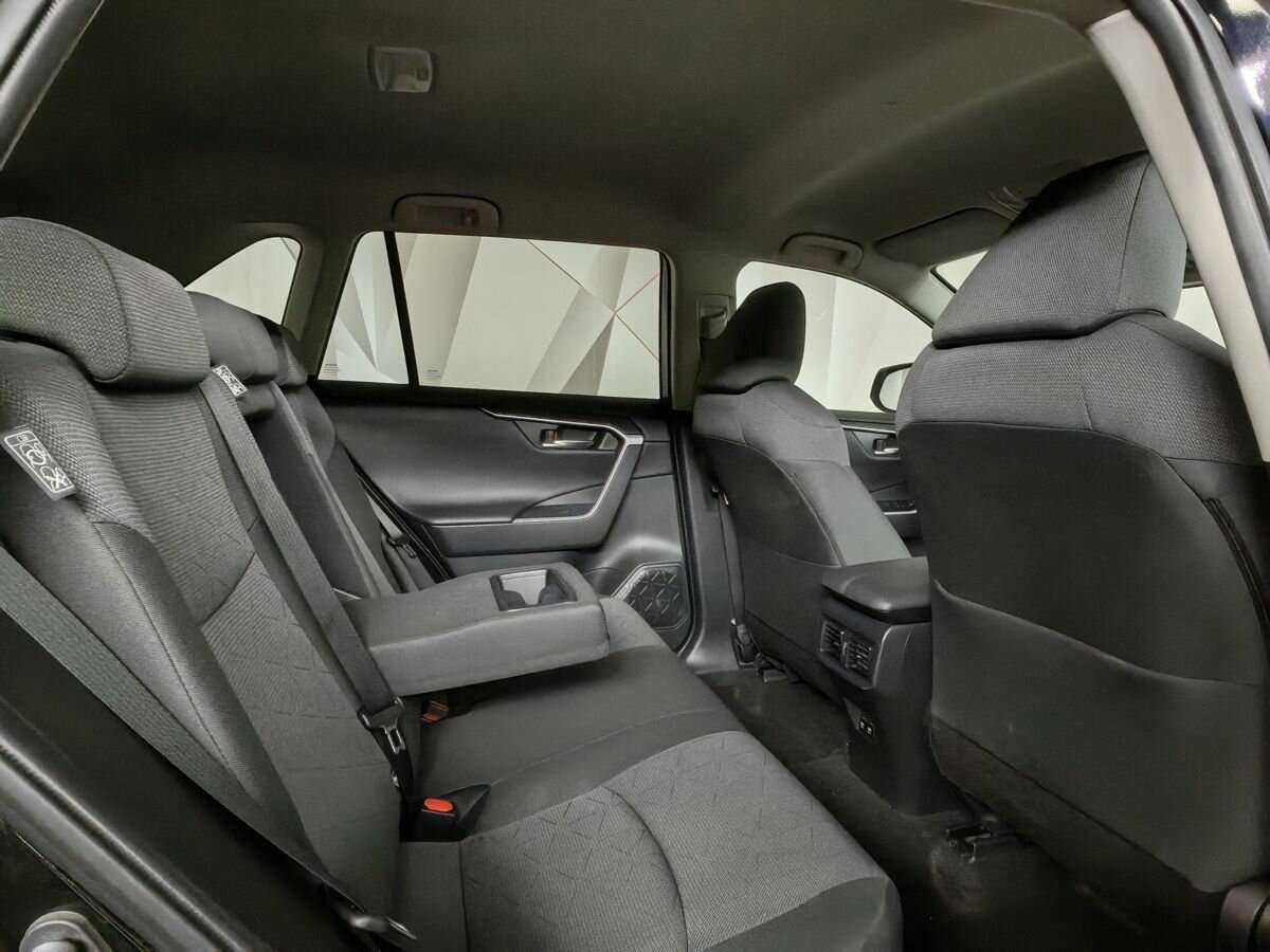 Toyota RAV4, 2020 Фото №12