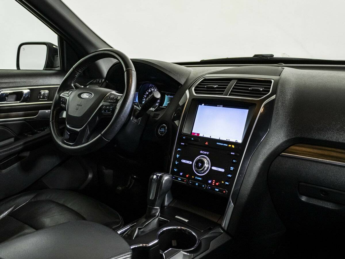 Ford Explorer V Рестайлинг 2, 2018 Фото №7
