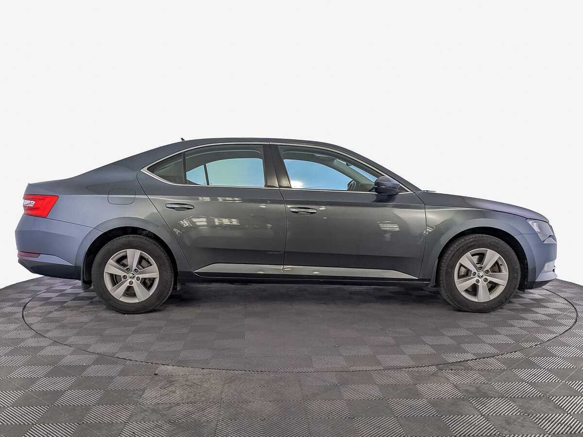 Skoda Superb, 2019 Фото №4