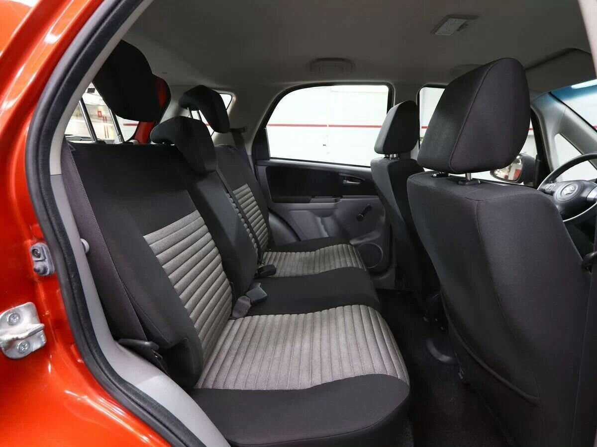 Suzuki SX4, 2013 Фото №21
