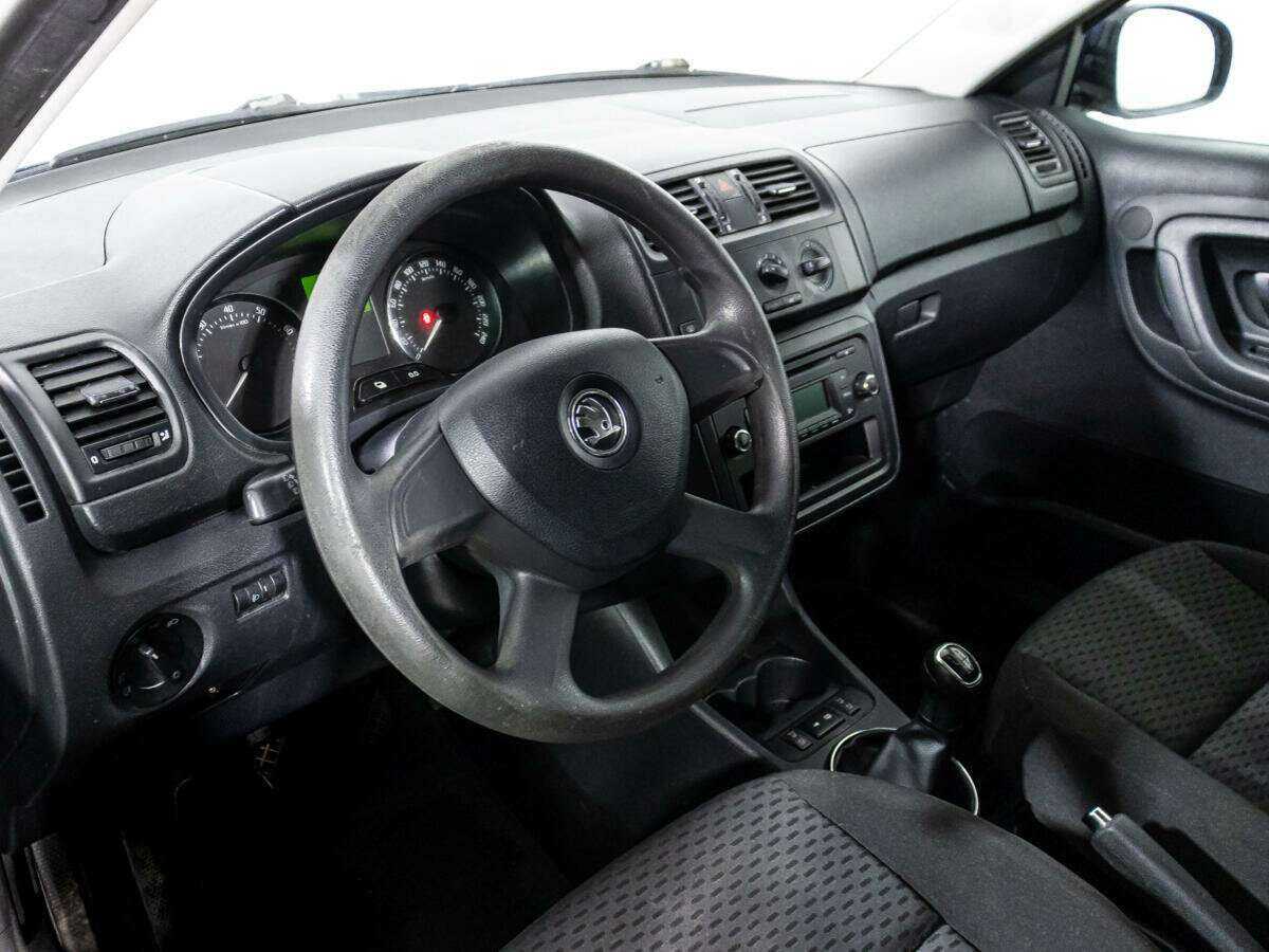 Skoda Fabia, 2013 Фото №11