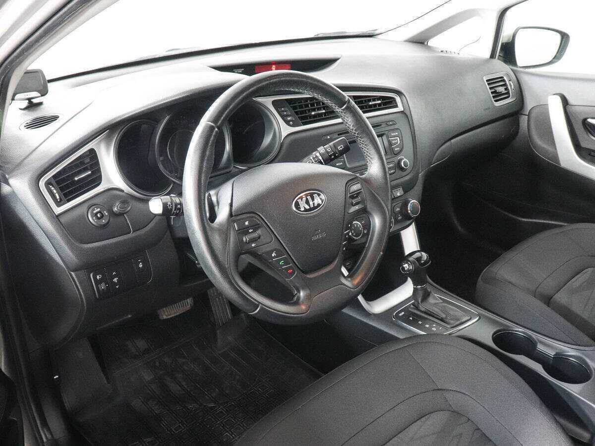 Kia Ceed, 2016 Фото №9