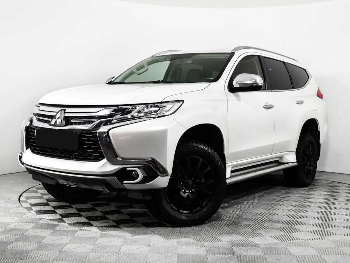 Mitsubishi Pajero Sport, 2018 Фото №1
