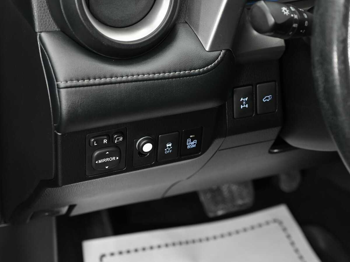 Toyota RAV4, 2013 Фото №9