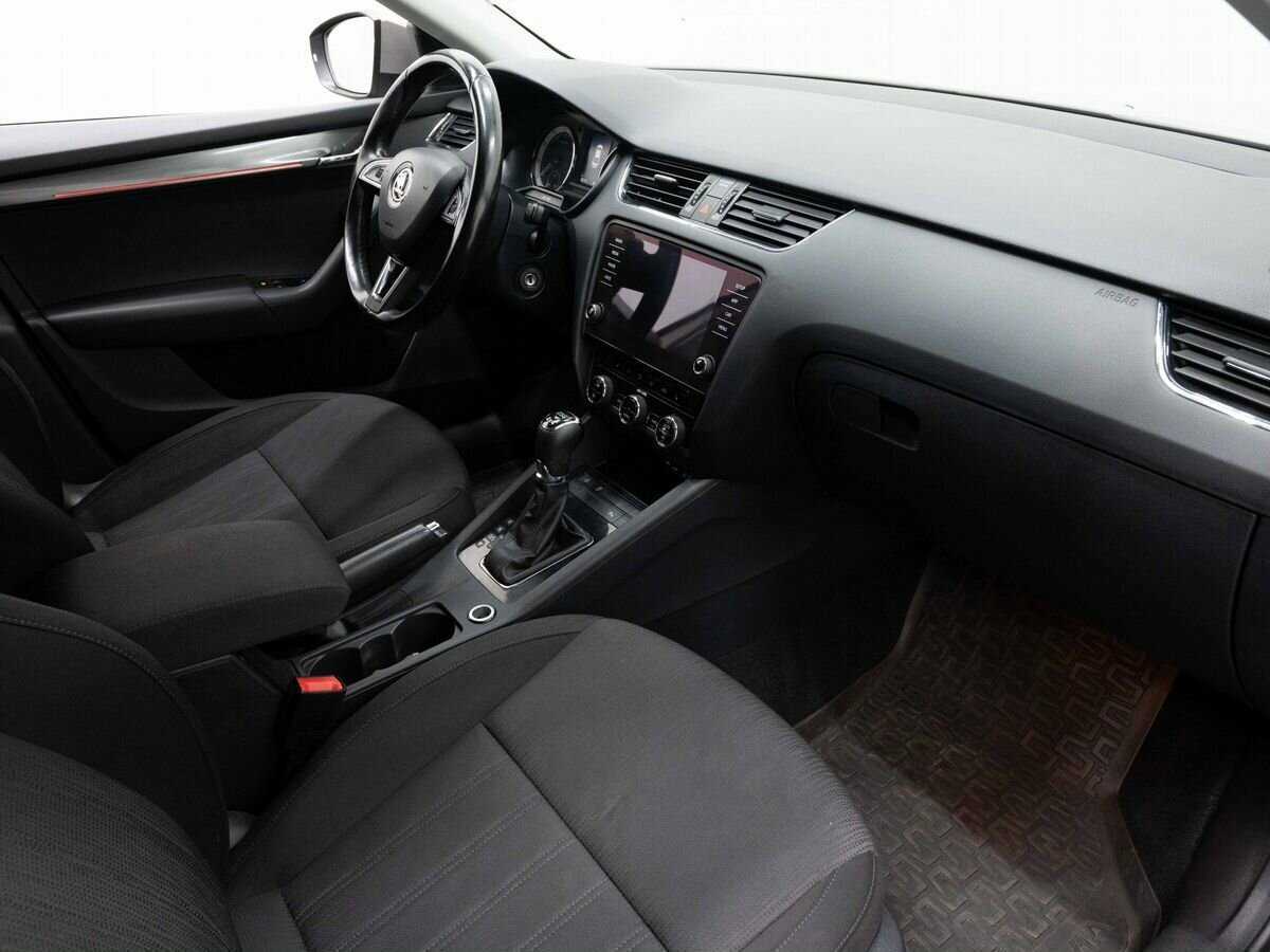 Skoda Octavia, 2017 Фото №11