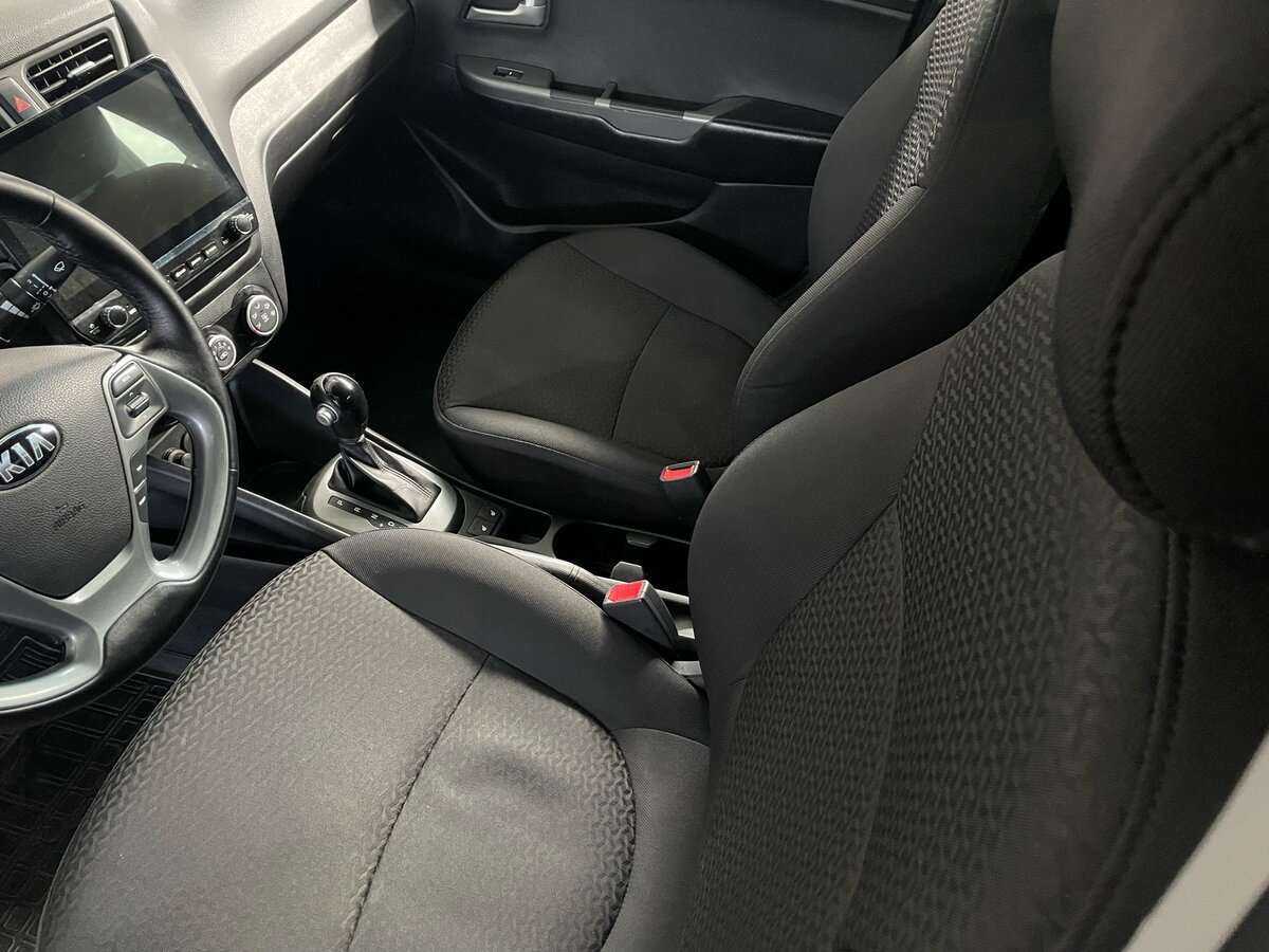 Kia Rio, 2017 Фото №13