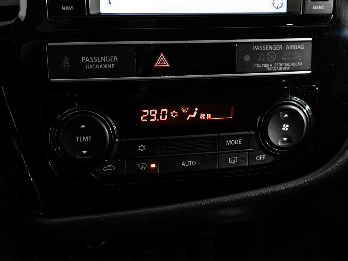 Mitsubishi Outlander III Рестайлинг 3, 2018 Фото №13