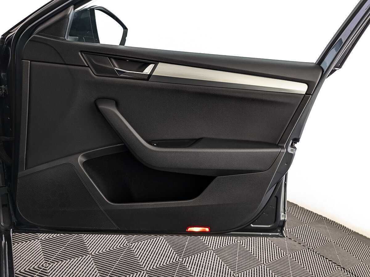 Skoda Superb, 2019 Фото №23