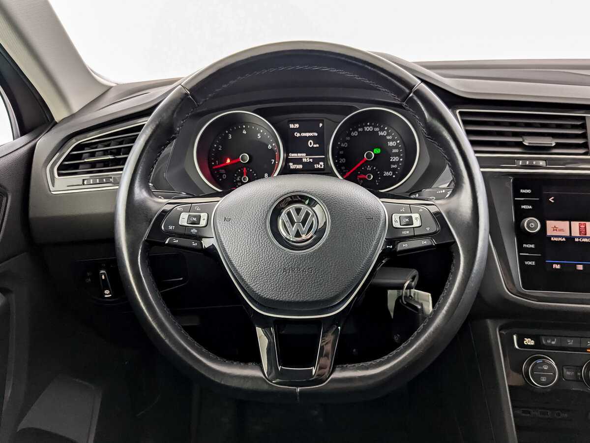 Volkswagen Tiguan, 2019 Фото №17