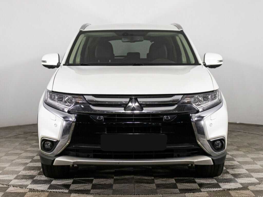 Mitsubishi Outlander, 2018 Фото №2
