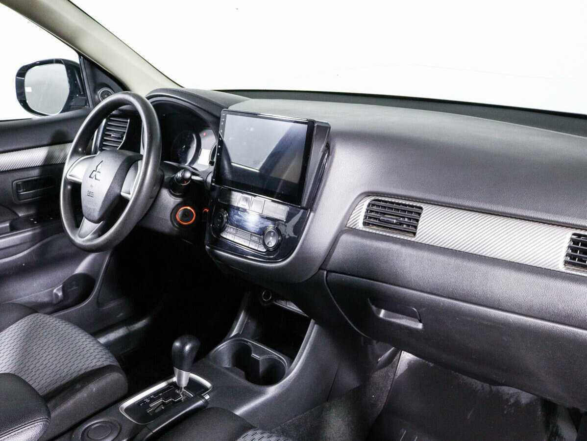 Mitsubishi Outlander, 2015 Фото №7