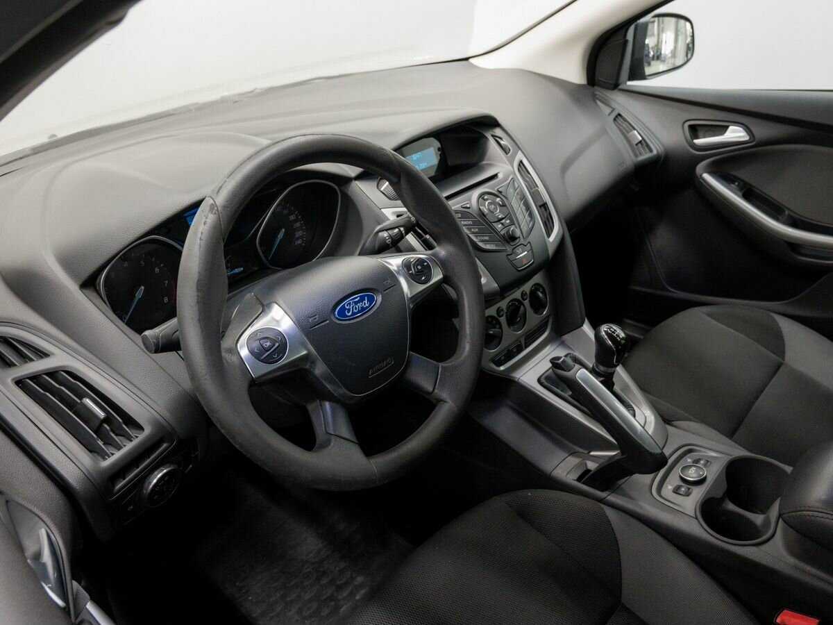 Ford Focus, 2012 Фото №13