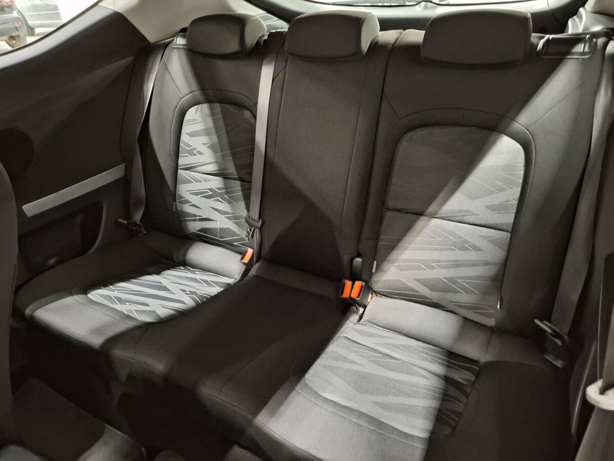 Kia Ceed II Рестайлинг, 2015 Фото №12