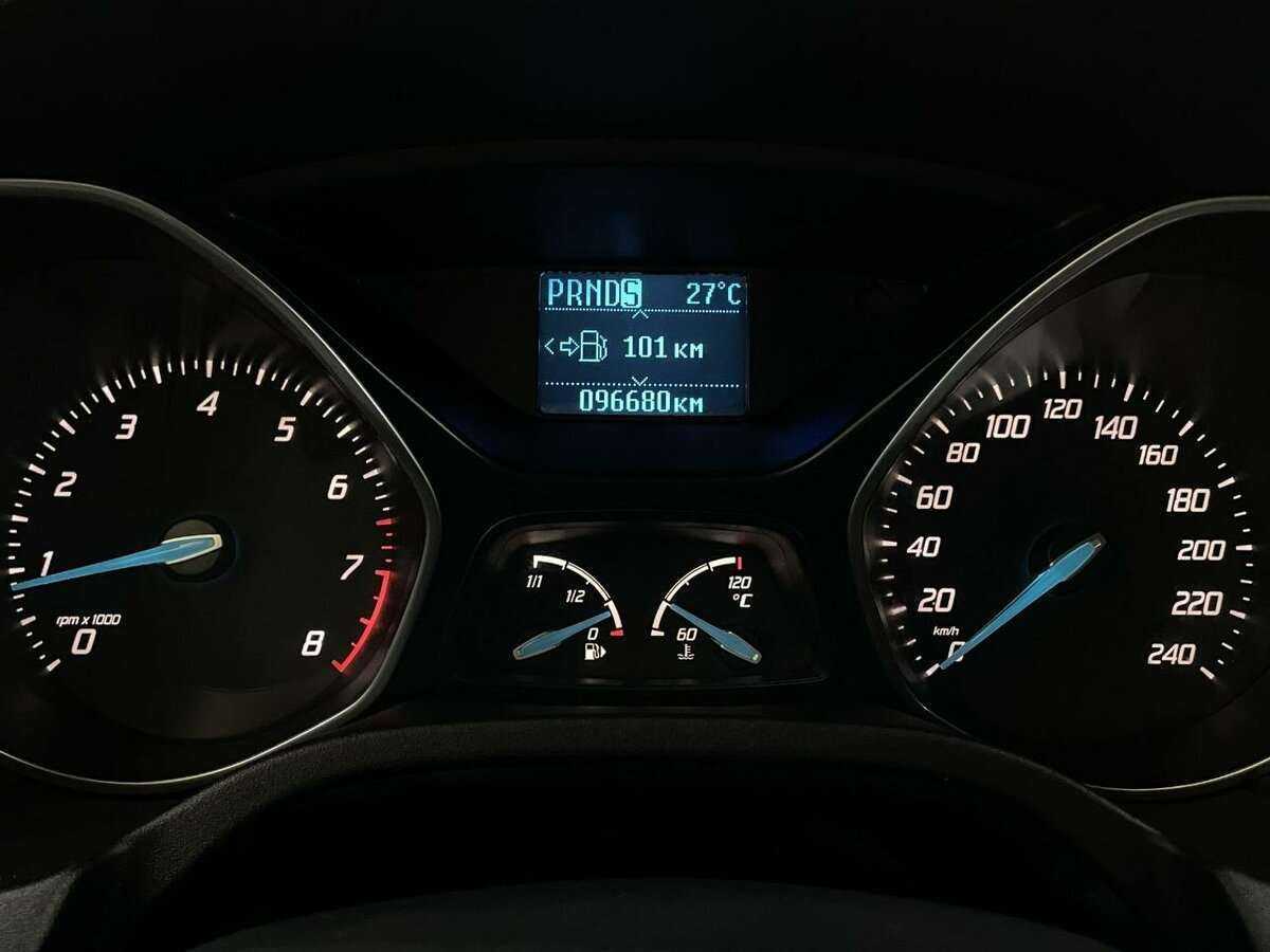 Ford Focus, 2012 Фото №10
