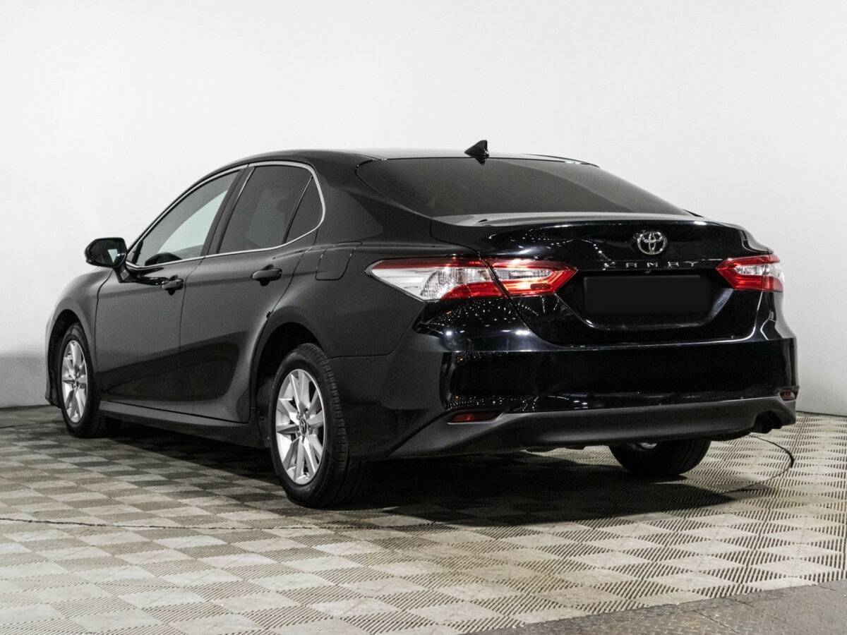 Toyota Camry, 2018 Фото №7