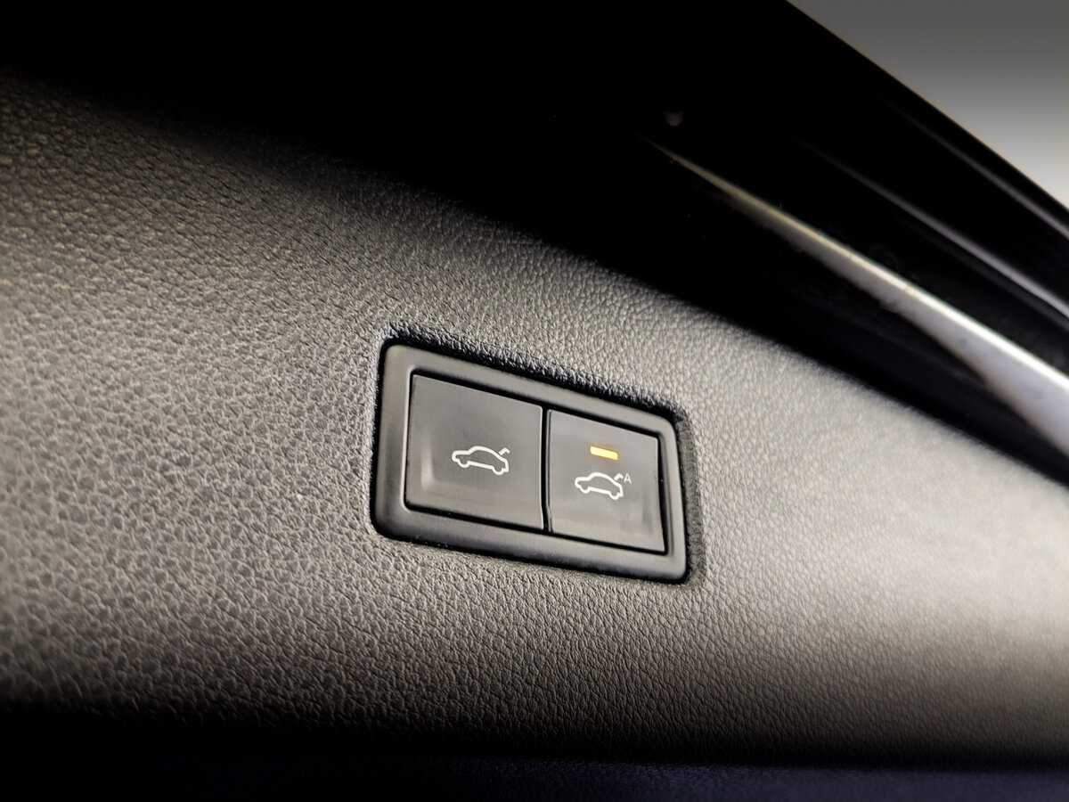 Volkswagen Tiguan, 2020 Фото №22