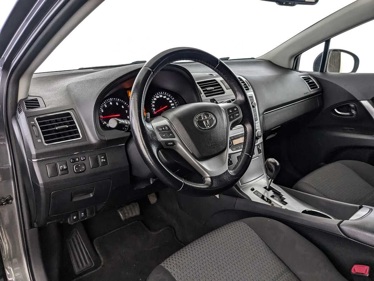 Toyota Avensis, 2012 Фото №14