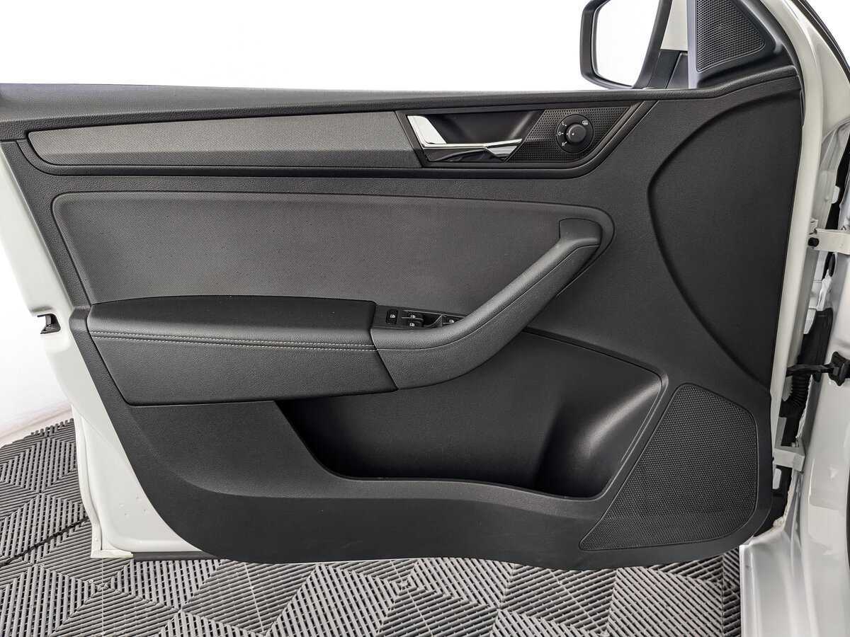 Skoda Rapid, 2020 Фото №15