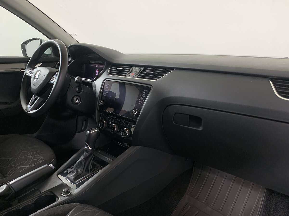 Skoda Octavia, 2019 Фото №11