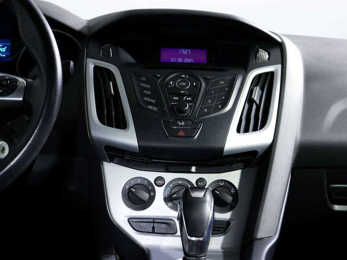 Ford Focus, 2012 Фото №10