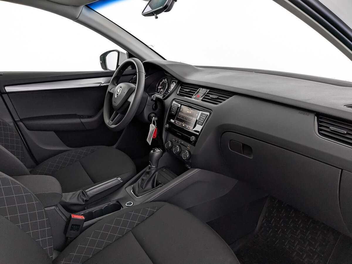 Skoda Octavia, 2019 Фото №11