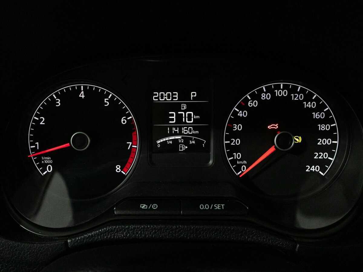 Volkswagen Polo, 2015 Фото №12