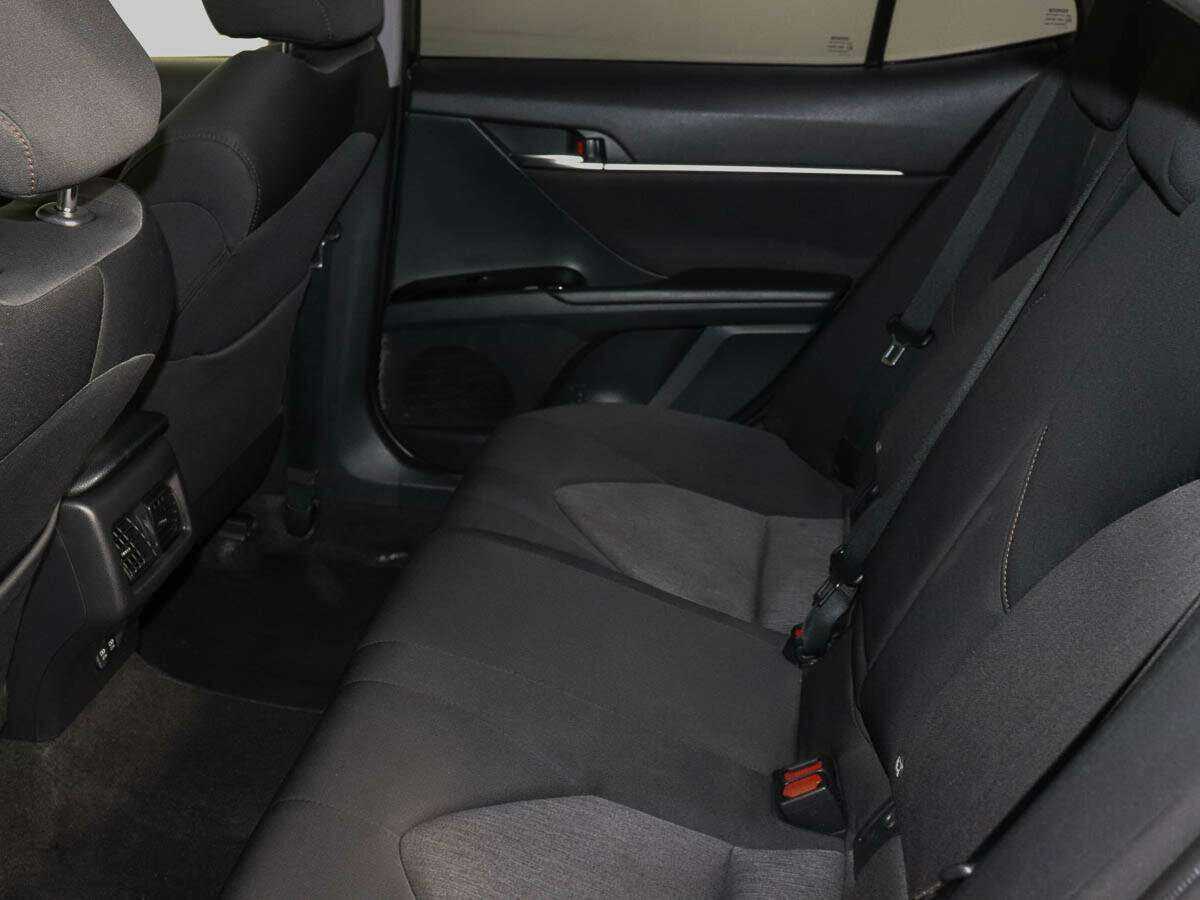 Toyota Camry, 2020 Фото №9