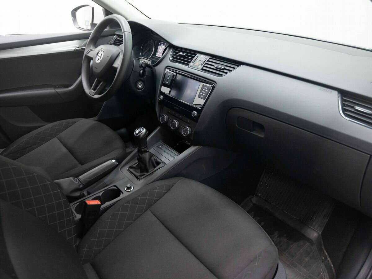 Skoda Octavia, 2019 Фото №11