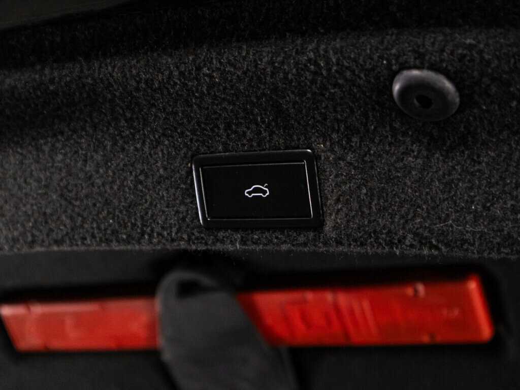 Volkswagen Passat, 2016 Фото №15