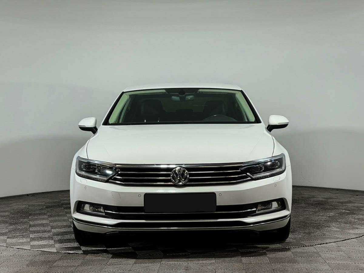 Volkswagen Passat, 2017 Фото №2