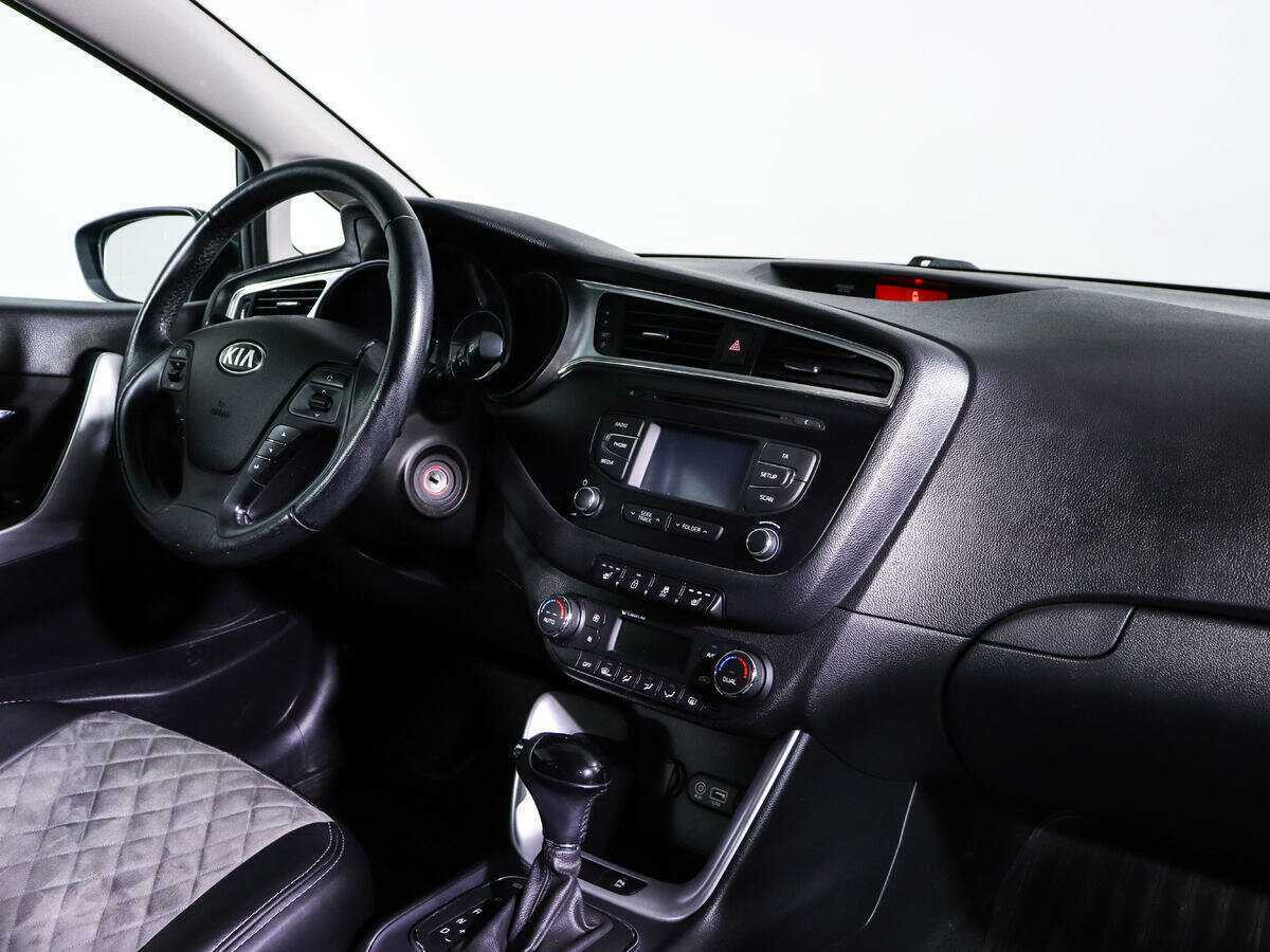 Kia Ceed, 2017 Фото №7