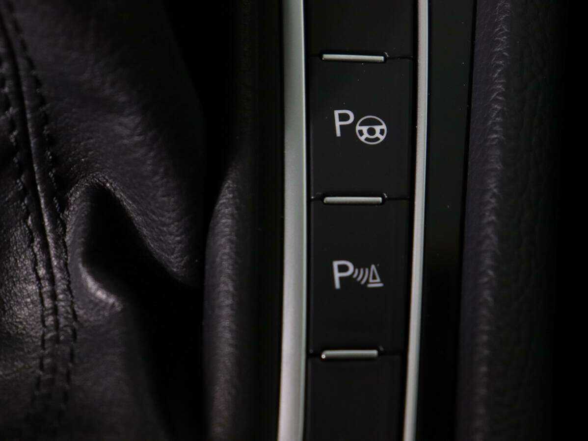 Volkswagen Golf, 2013 Фото №20