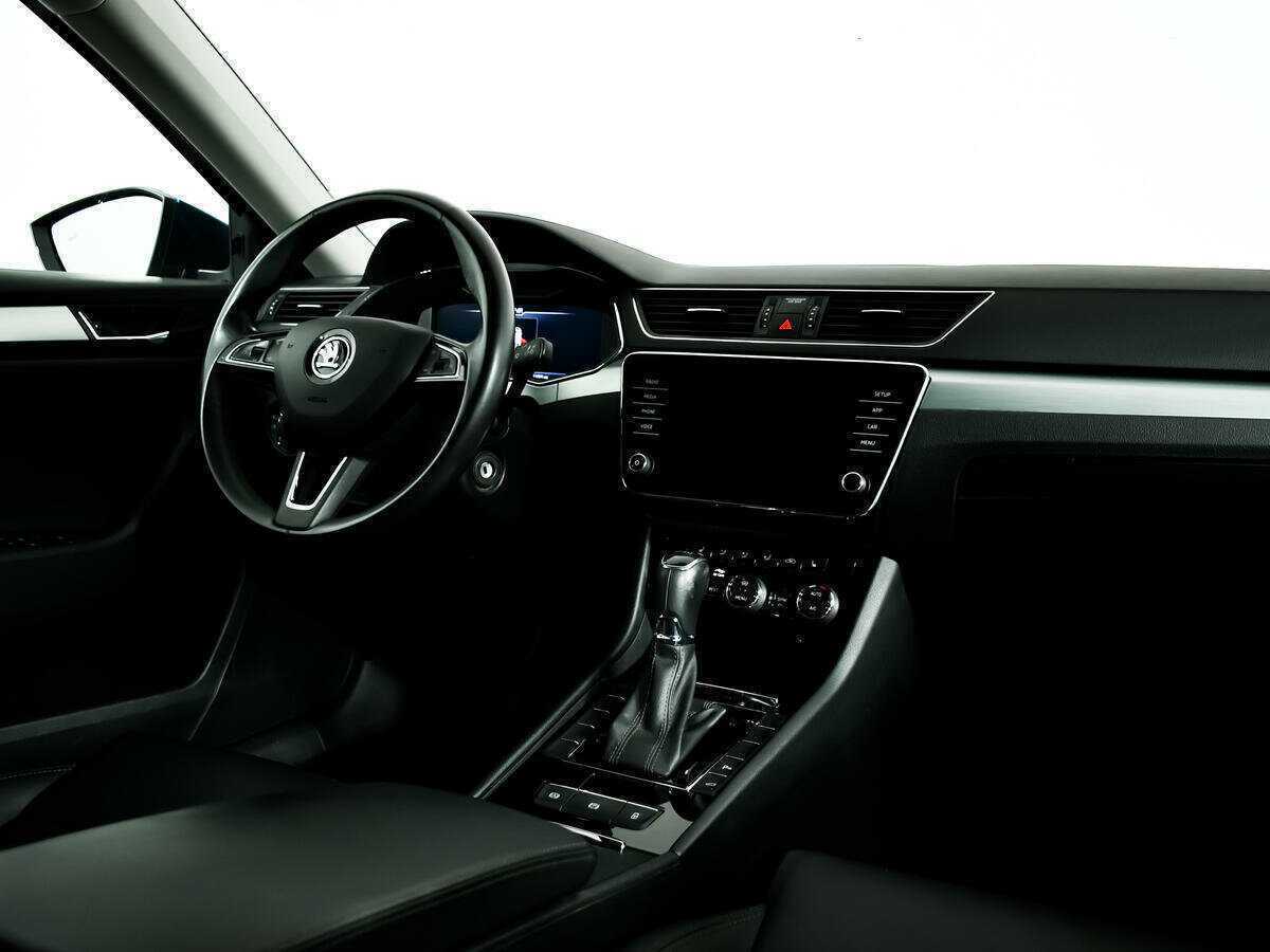 Skoda Superb, 2019 Фото №9