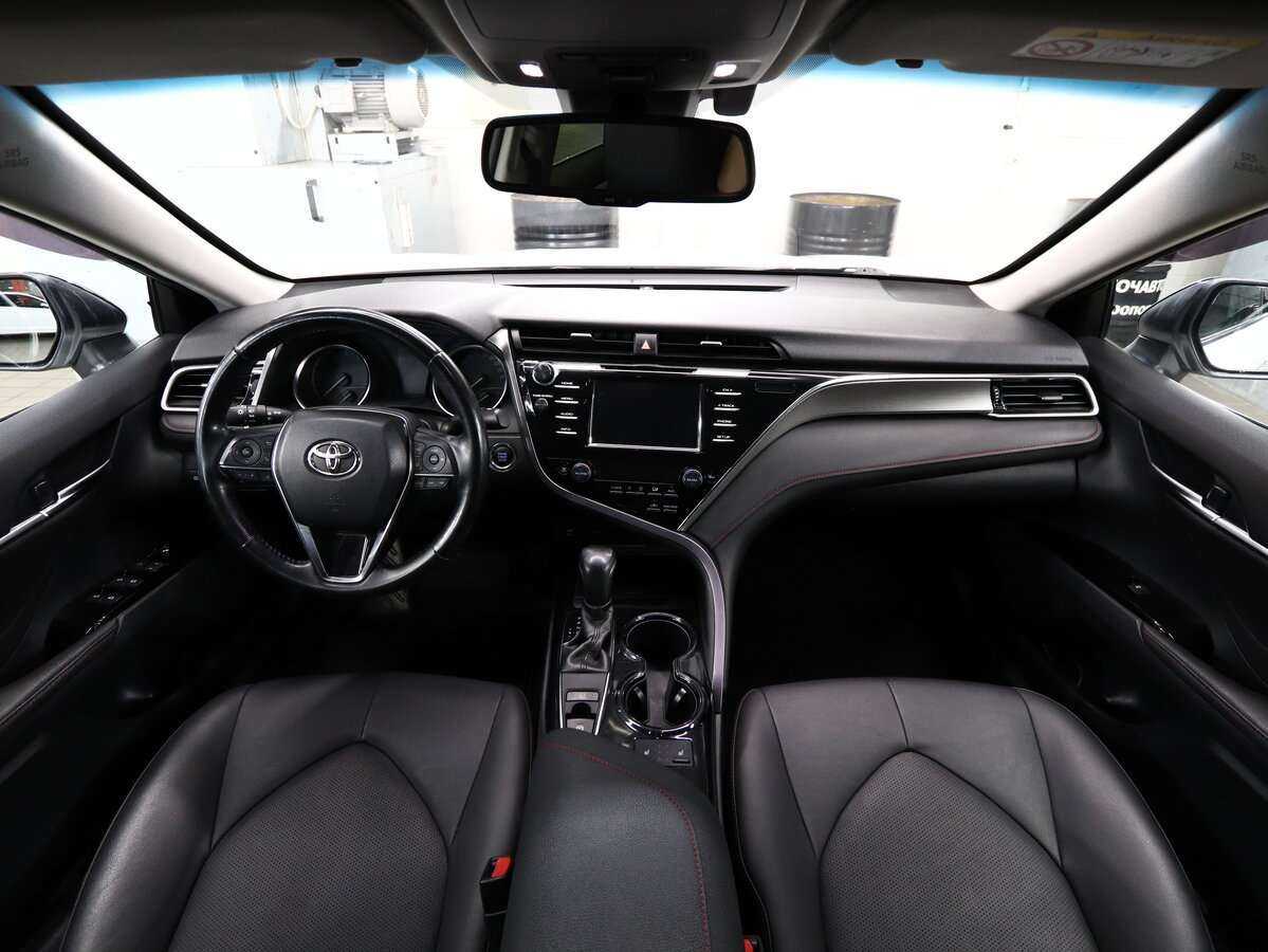 Toyota Camry, 2020 Фото №15