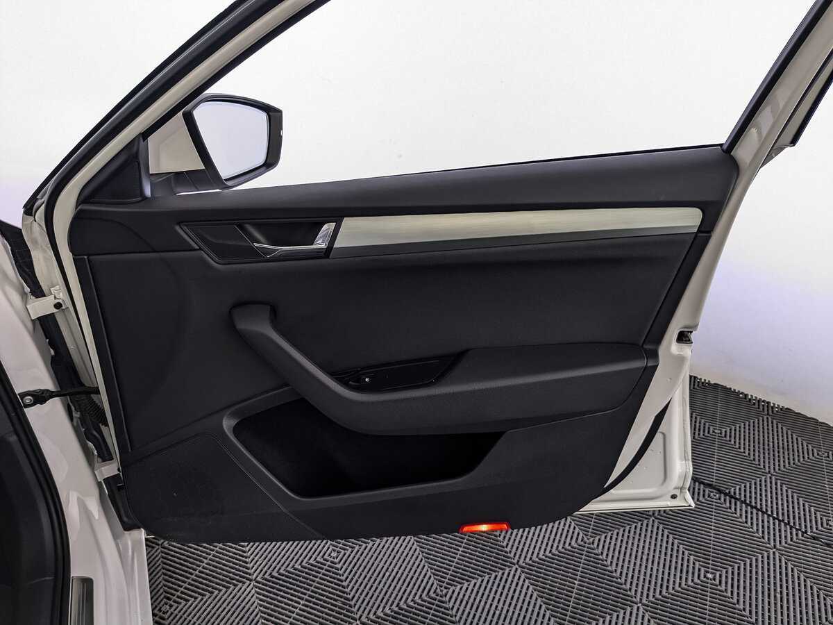 Skoda Superb, 2017 Фото №23