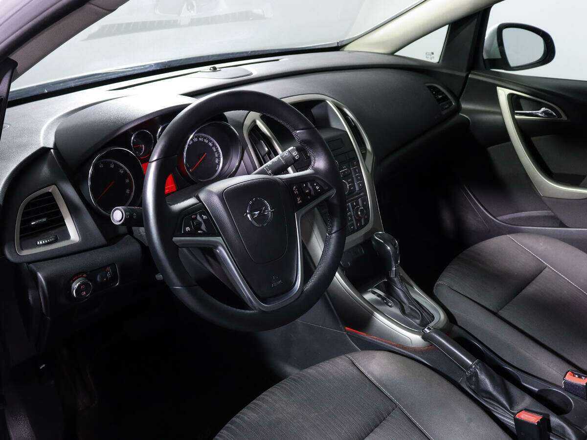Opel Astra, 2012 Фото №12