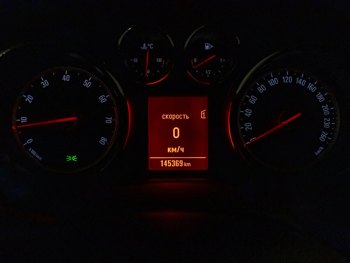 Opel Astra J Рестайлинг, 2013 Фото №10