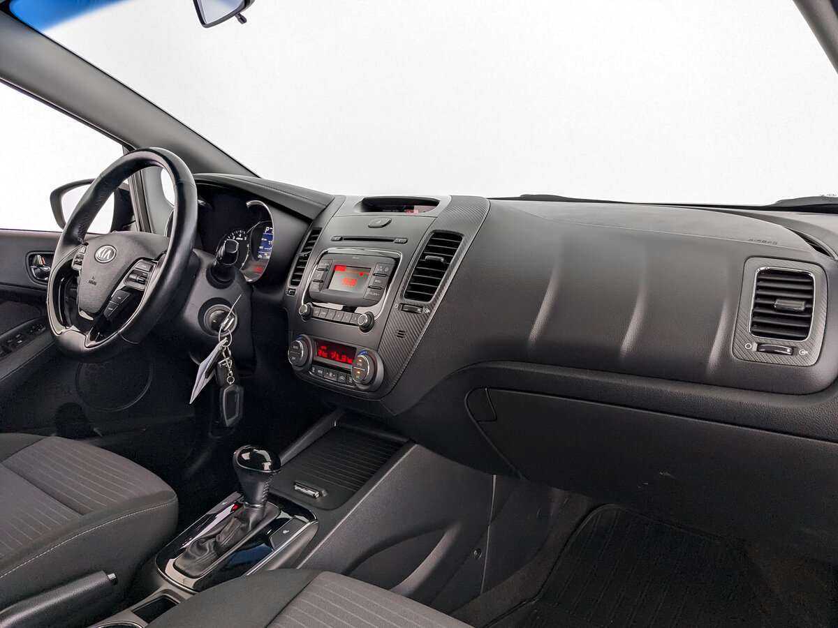 Kia Cerato, 2019 Фото №9