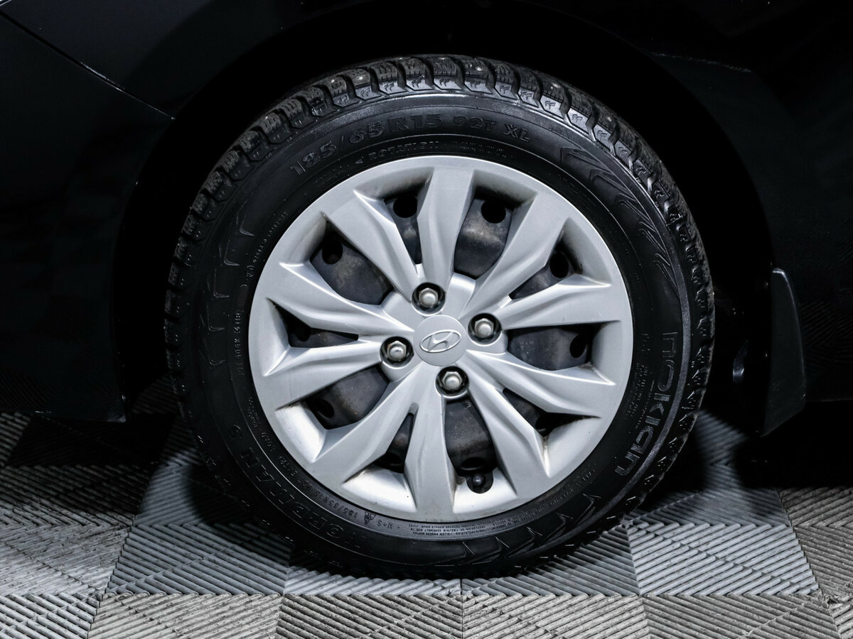 Hyundai Solaris II, 2018 Фото №13