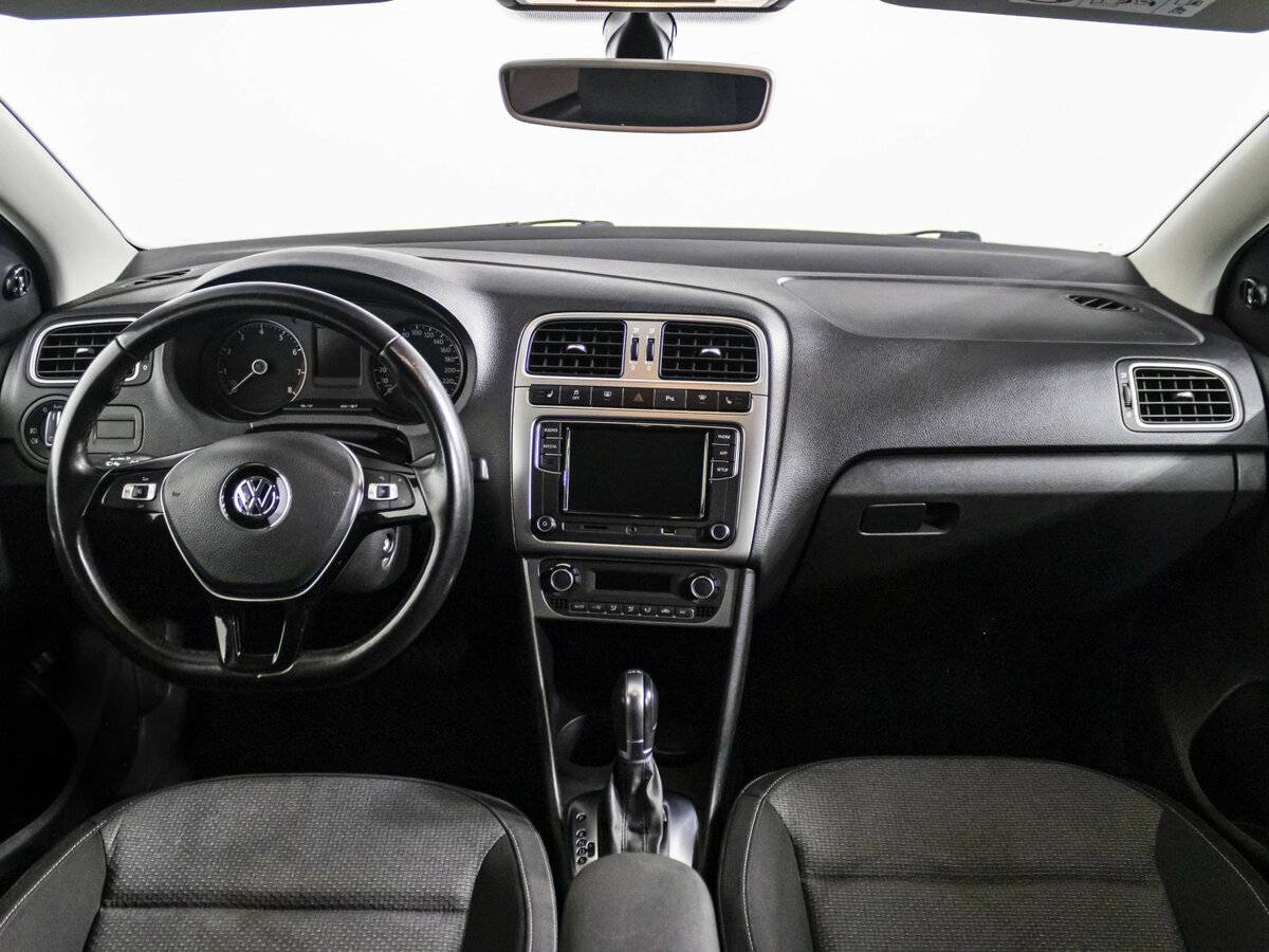 Volkswagen Polo V Рестайлинг, 2018 Фото №15