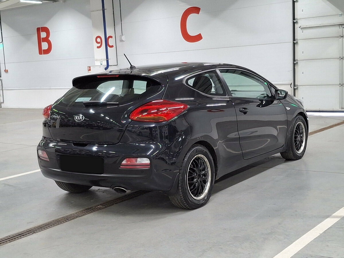 Kia Ceed II Рестайлинг, 2015 Фото №5