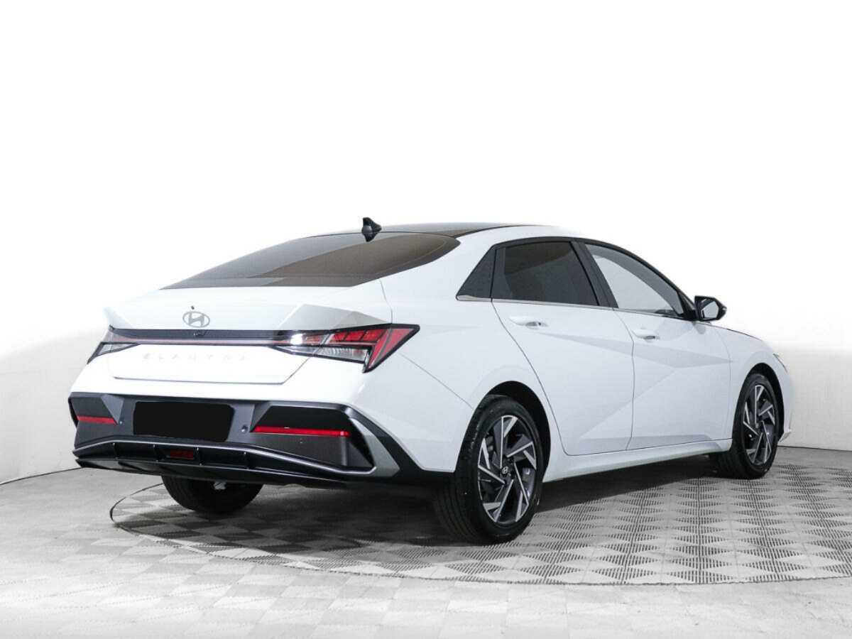 Hyundai Elantra, 2024 Фото №4